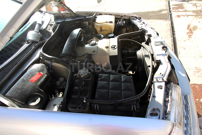 Mercedes C 230 1997, 174,000 km - 2.3 l - Bakı