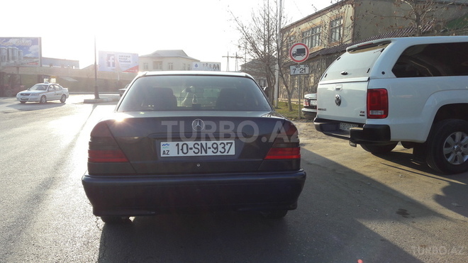 Mercedes C 180 1997, 300,000 km - 1.8 l - Bakı