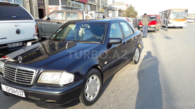 Mercedes C 180 1997, 300,000 km - 1.8 l - Bakı