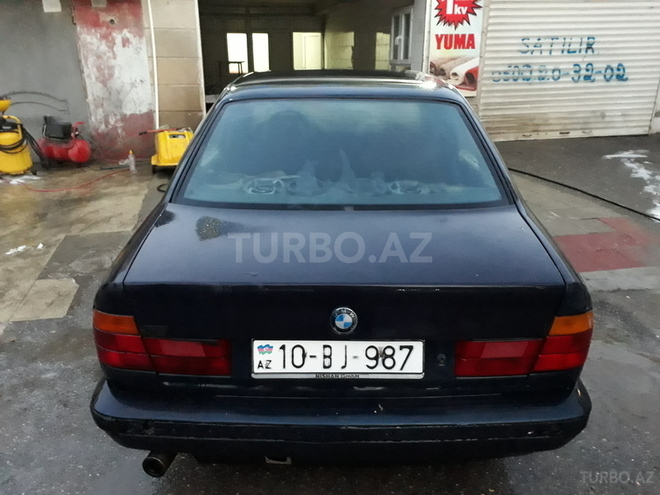 BMW 520 1988, 400,000 km - 2.0 l - Bakı