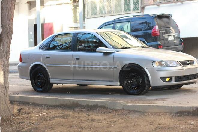 Opel Vectra 2000, 256,255 km - 2.0 l - Bakı