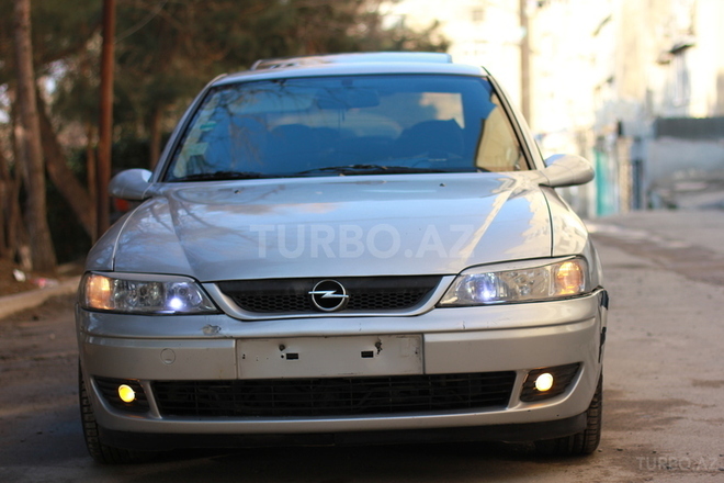 Opel Vectra 2000, 256,255 km - 2.0 l - Bakı