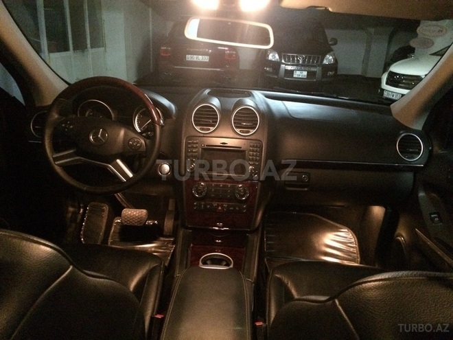 Mercedes GL 550 2010, 117,000 km - 5.5 l - Bakı