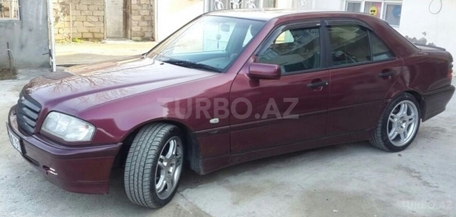 Mercedes C 200 1998, 330,000 km - 2.0 l - Bakı