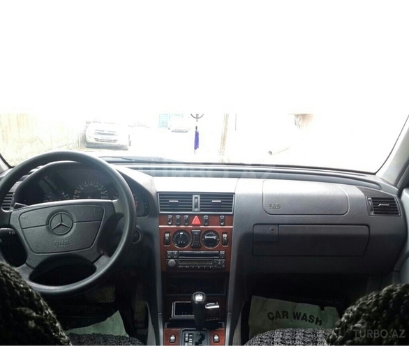 Mercedes C 200 1998, 330,000 km - 2.0 l - Bakı