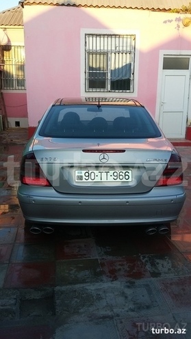 Mercedes E 270 2002, 320,000 km - 2.7 l - Bakı