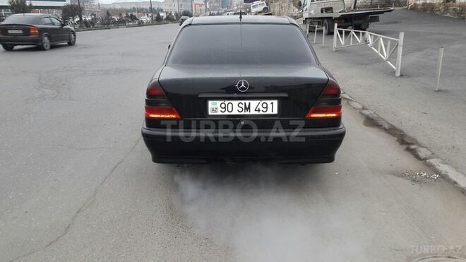 Mercedes C 200 1999, 175,000 km - 2.0 l - Bakı