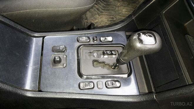 Mercedes C 200 1999, 175,000 km - 2.0 l - Bakı