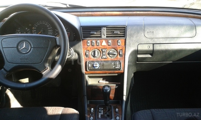 Mercedes C 240 1998, 226,000 km - 2.4 l - Sumqayıt