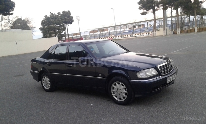 Mercedes C 180 1998, 220,000 km - 1.8 l - Sumqayıt