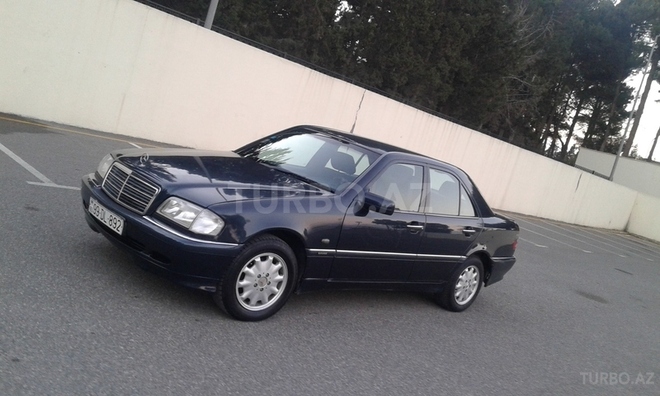 Mercedes C 180 1998, 220,000 km - 1.8 l - Sumqayıt