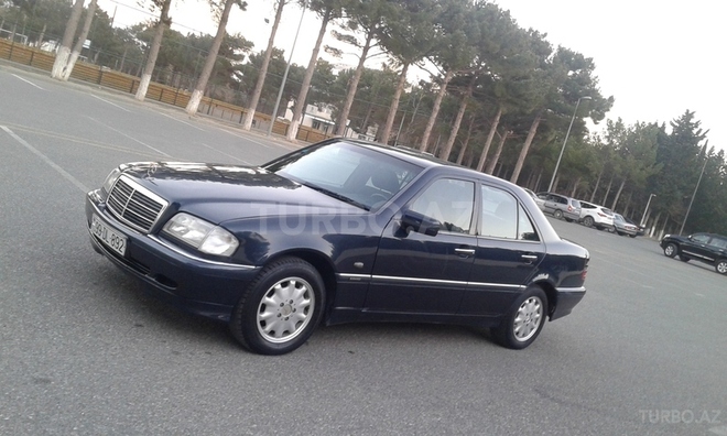 Mercedes C 180 1998, 220,000 km - 1.8 l - Sumqayıt
