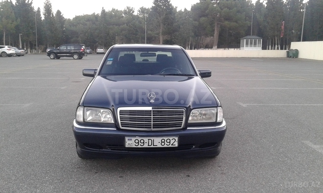 Mercedes C 180 1998, 220,000 km - 1.8 l - Sumqayıt