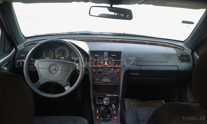 Mercedes C 180 1998, 220,000 km - 1.8 l - Sumqayıt