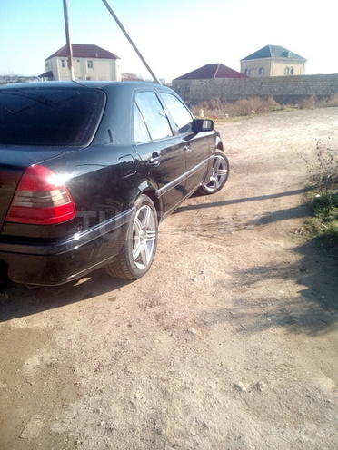 Mercedes C 200 1996, 298,563 km - 2.0 l - Bakı