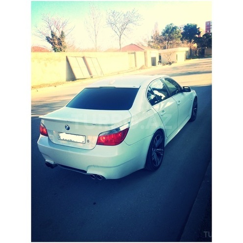 BMW 525 2005, 128,000 km - 2.5 l - Bakı