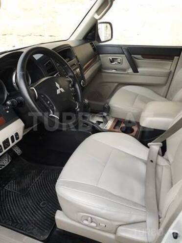 Mitsubishi Pajero 2007, 153,000 km - 3.0 l - Bakı
