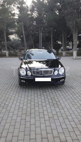 Mercedes E 270 2002, 220,000 km - 2.7 l - Bakı