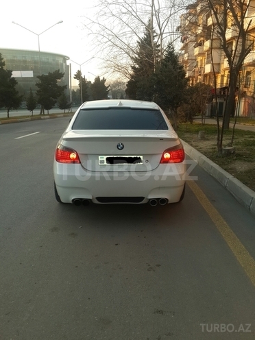 BMW 525 2005, 128,000 km - 2.5 l - Bakı