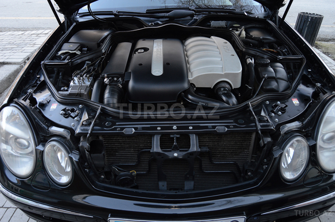 Mercedes E 270 2002, 338,000 km - 2.7 l - Bakı