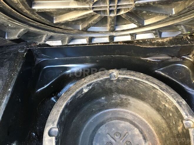 Mercedes E 200 1991, 600,000 km - 2.0 l - Bakı