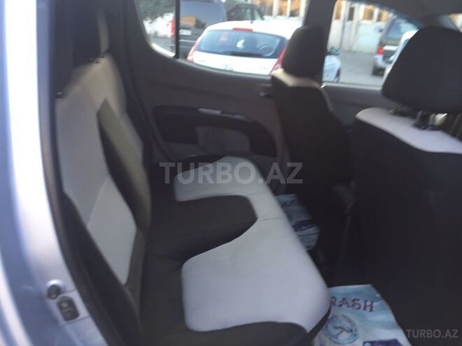 Mitsubishi L200 2013, 63,000 km - 2.5 л - Bakı