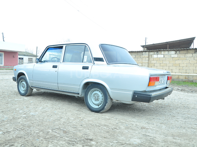 LADA (VAZ) 2107 2010, 50,000 km - 1.6 л - Salyan