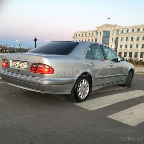 Mercedes E 200 2000, 212,914 km - 2.0 l - Ağdaş