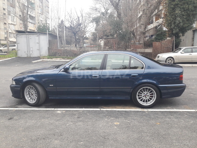 BMW 540 2000, 172,500 km - 4.4 l - Bakı