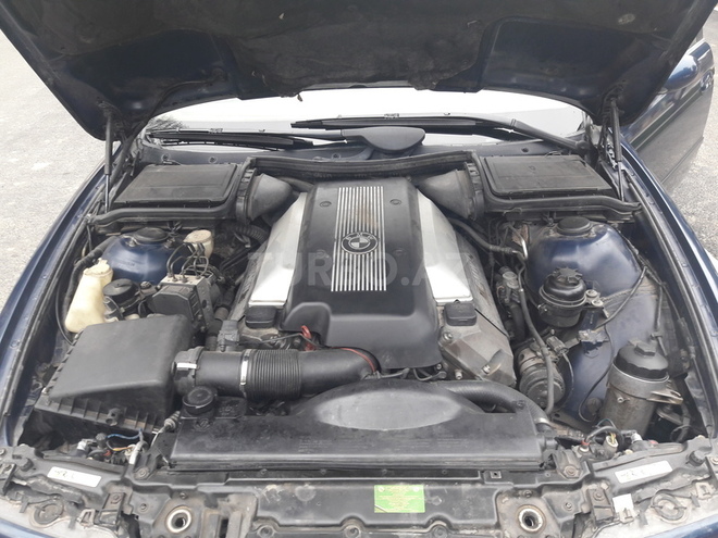 BMW 540 2000, 172,500 km - 4.4 l - Bakı