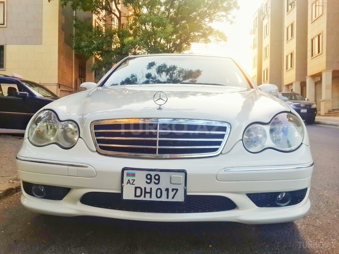 Mercedes C 230 2005, 265,000 km - 2.5 l - Bakı