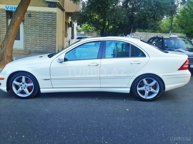 Mercedes C 230 2005, 265,000 km - 2.5 l - Bakı