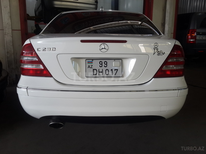 Mercedes C 230 2005, 265,000 km - 2.5 l - Bakı