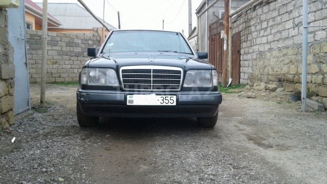 Mercedes E 200 1994, 350,000 km - 0.2 l - Bakı