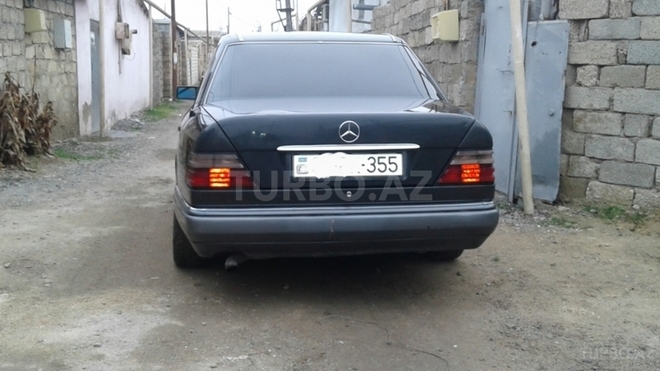 Mercedes E 200 1994, 350,000 km - 0.2 l - Bakı