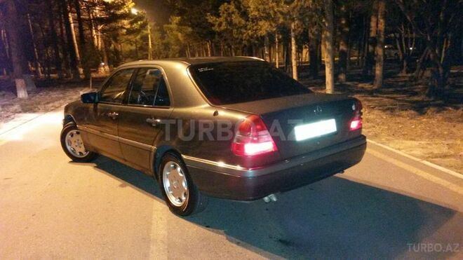 Mercedes C 200 1994, 245,000 km - 2.0 л - Bakı