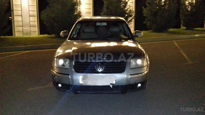 Volkswagen Passat 2003, 234,300 km - 1.8 l - Gəncə