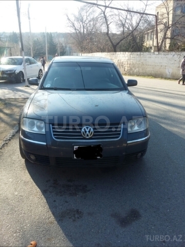 Volkswagen Passat 2003, 195,000 km - 1.8 l - Sumqayıt