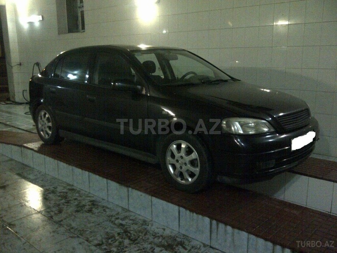 Opel Astra 2001, 229,000 km - 1.6 l - Bakı