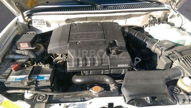 Mitsubishi Pajero io 2002, 138,444 km - 2.0 л - Bakı