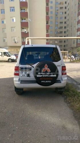 Mitsubishi Pajero io 2002, 138,444 km - 2.0 л - Bakı
