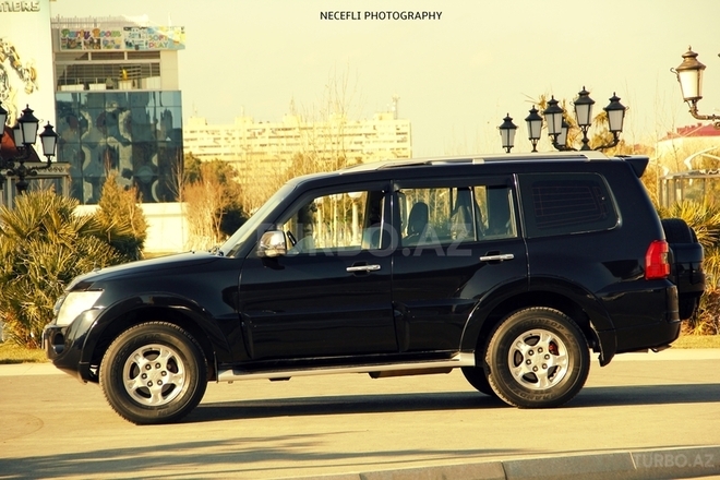Mitsubishi Pajero 2008, 165,000 km - 3.0 л - Bakı