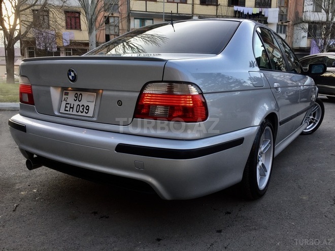 BMW 525 2002, 126,000 km - 2.5 l - Bakı