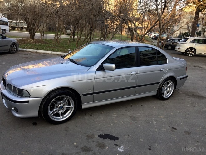 BMW 525 2002, 126,000 km - 2.5 l - Bakı