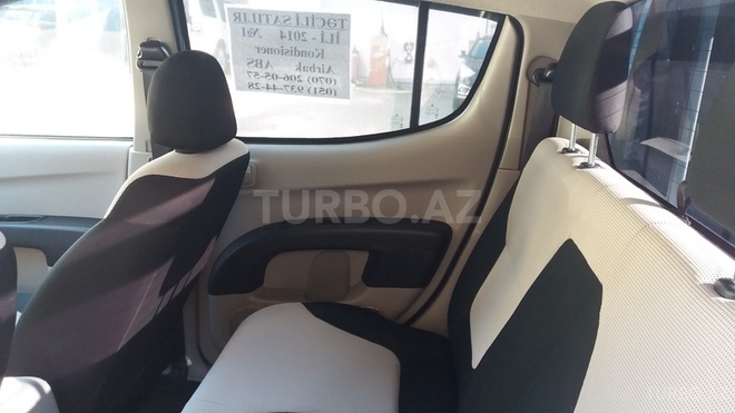 Mitsubishi L200 2014, 62,767 km - 2.5 л - Bakı