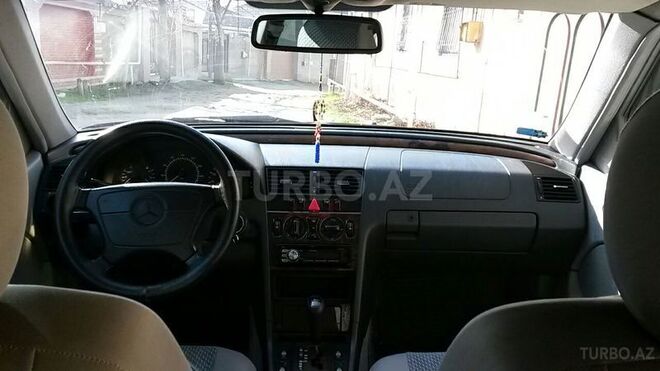 Mercedes C 230 1998, 279,000 km - 2.3 l - Bakı
