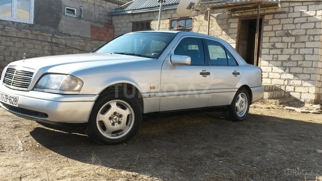 Mercedes C 180 1995, 250,901 km - 1.8 l - Bakı