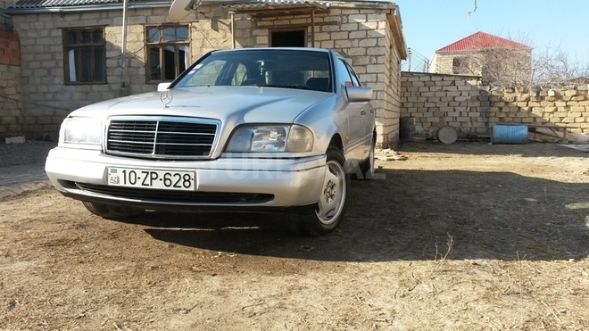 Mercedes C 180 1995, 250,901 km - 1.8 l - Bakı