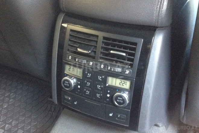Volkswagen Touareg 2008, 120,000 km - 4.2 l - Bakı