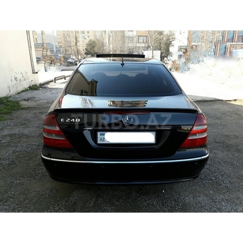 Mercedes E 240 2003, 231,000 km - 2.6 l - Bakı